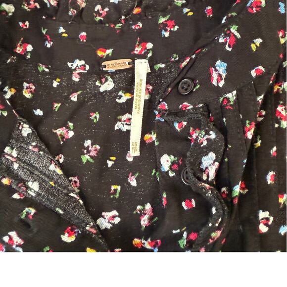 Free People Rare Feelings Boho Maxi Dress Black Floral Tassels sz XS - Picture 5 of 7